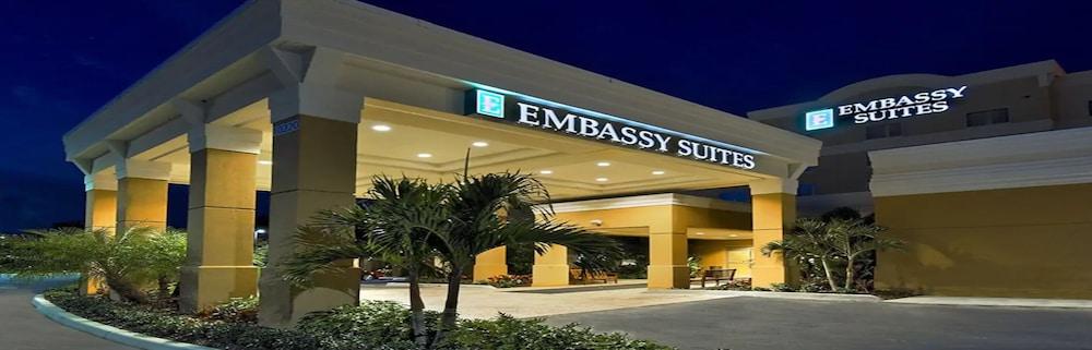 Embassy Suites By Hilton Tampa Brandon Heartland Екстериор снимка