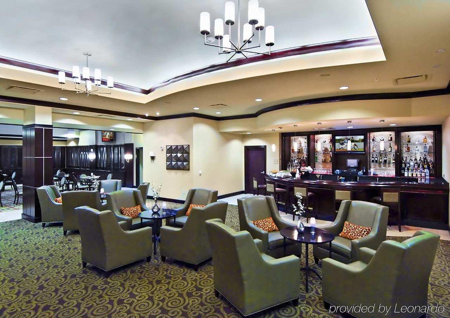Embassy Suites By Hilton Tampa Brandon Heartland Ресторант снимка